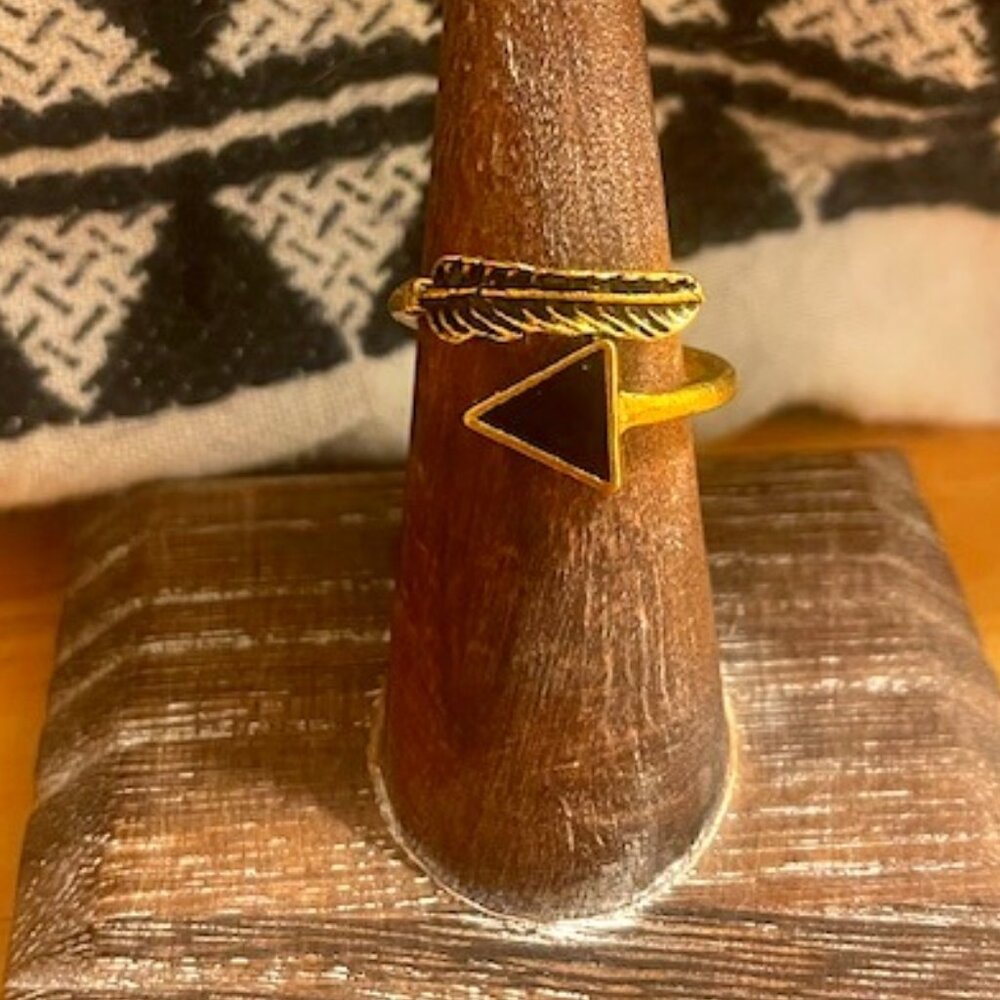 Feather & Arrow Ring Size 7